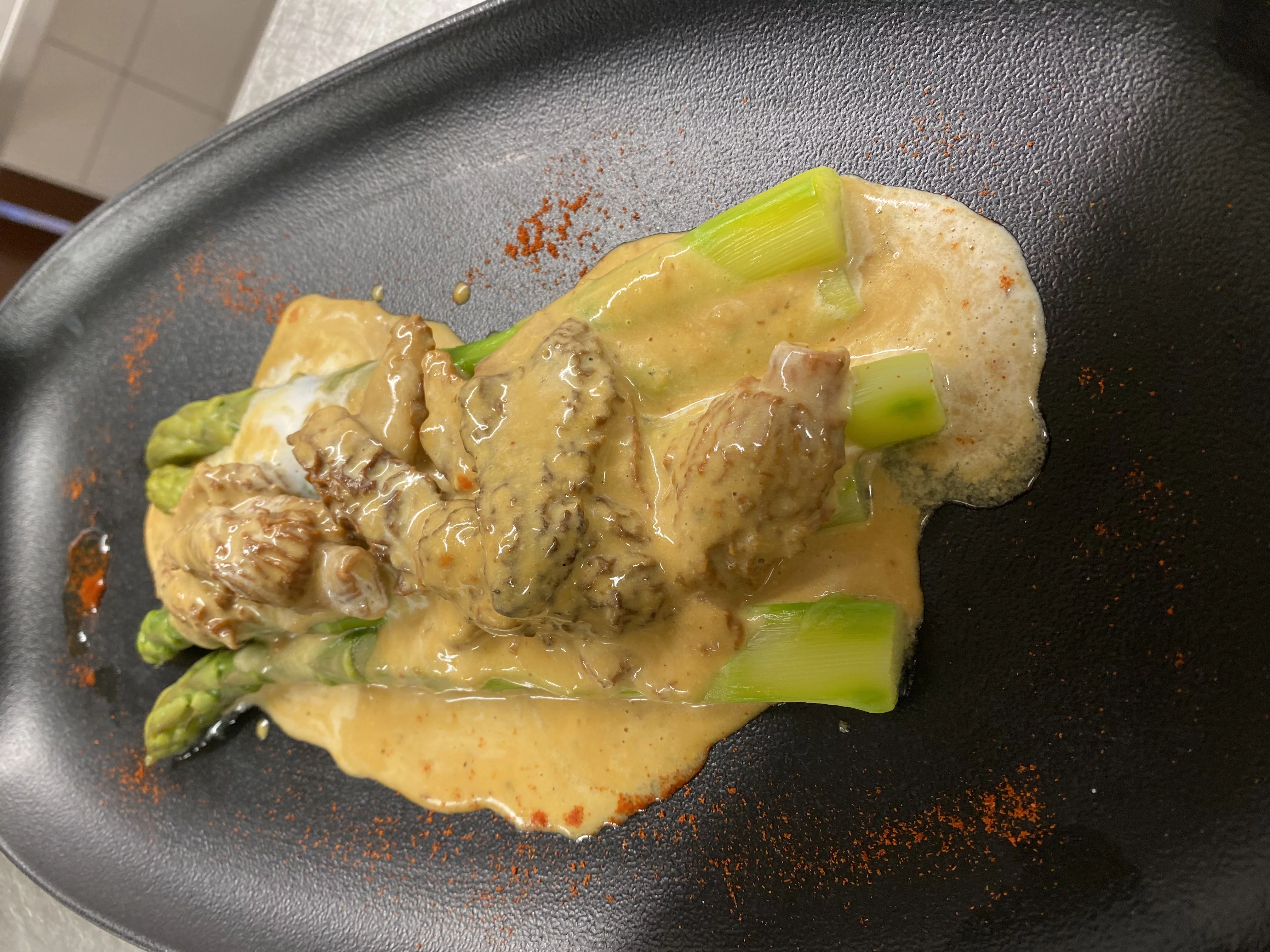 asperges aux morilles